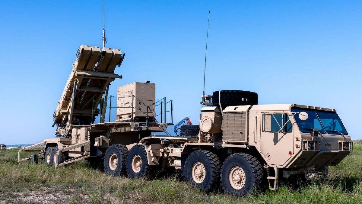 Can hypersonic missiles be intercepted by a THAAD missile defence battery with radar and vertical launchers deployed during field operations